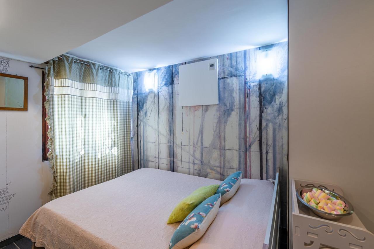 Ln Luxe Apartment Venice Canal View Exterior photo